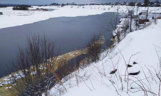 На реке Пинеге хвост ледохода сместился в район деревни Пильегоры