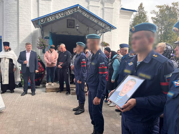 Церемония прощания с Кириллом прошла в церкви «Утоли Моя Печали» в деревне Басово