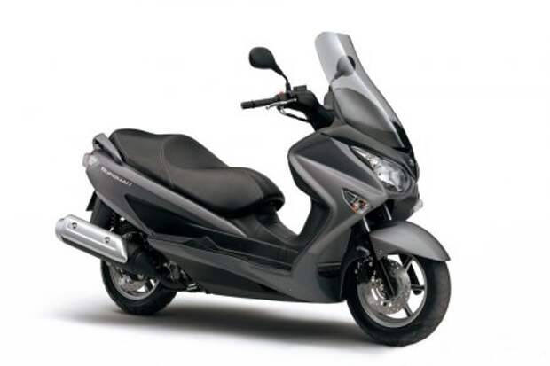 Suzuki Burgman 125 и 200 ABS — подробности - Фото 1