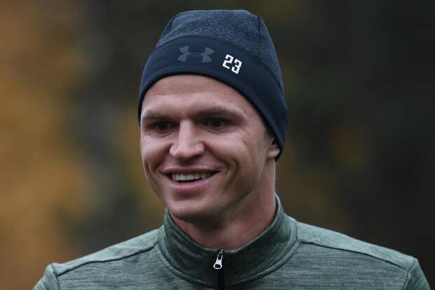 Блогер Дмитрий Тарасов переживает, что в будущем его дочери влюбятся