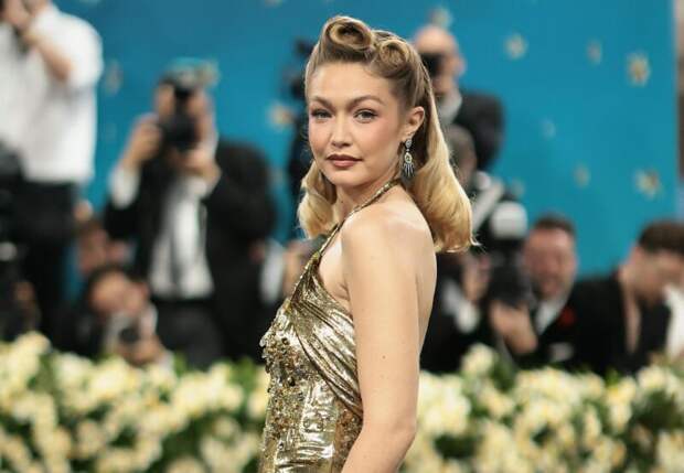 Тайны Джиджи Хадид: как «некрасивая сестра» стала иконой и кто просил ее руки у матери