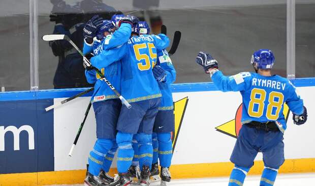 Защитник сборной Казахстана заявил, что его команде по силам попасть в плей-офф ЧМ-2024 по хоккею