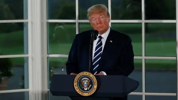 Трамп заявил, что привык к фейковым новостям