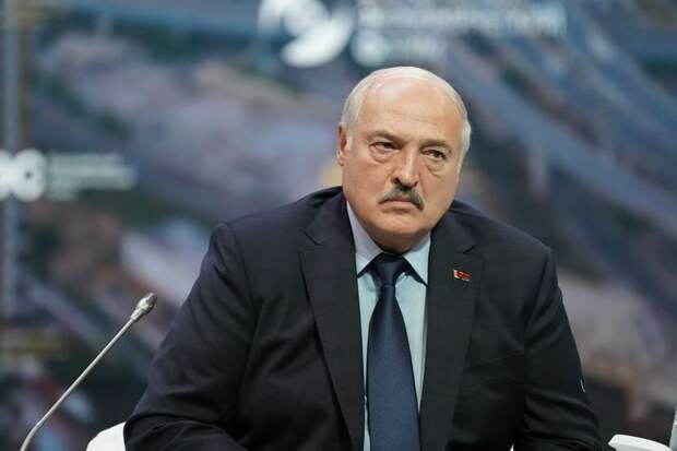 Лукашенко в разговоре с Путиным решительно осудил атаку ВСУ на резиденцию