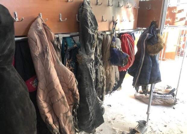 Причина внезапного возгорания куртки в школьной раздевалке