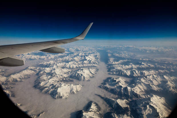 Мир из иллюминатора Through an Airplane Window 18 Мир из иллюминатора