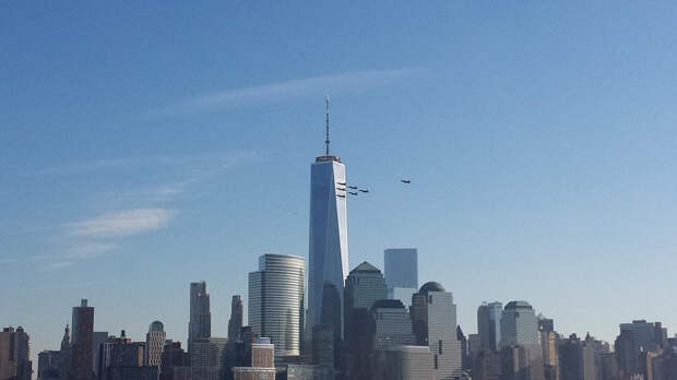 Freedom Tower и самолеты.