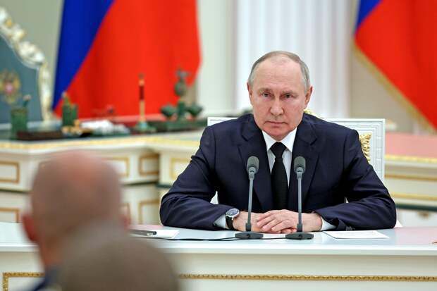 Германия признала, что решение МУС по Путину сфальсифицировано