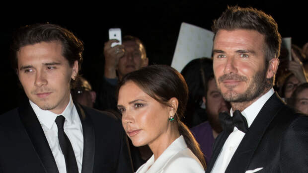 Скандал в семье Бекхэм: старший сын Бруклин вывалил серию обвинений родителям