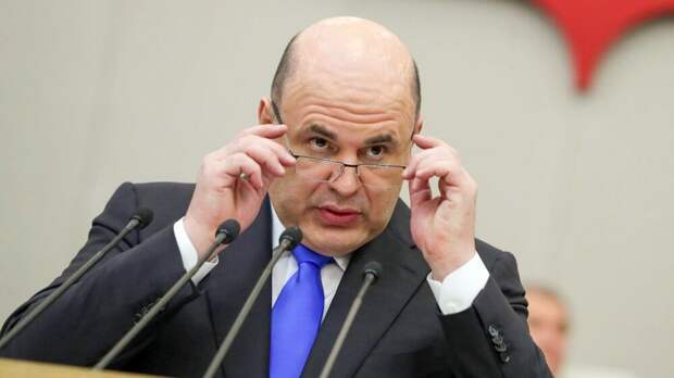 Мишустин поздравил с юбилеем директора библиотеки для слепых Елену Захарову