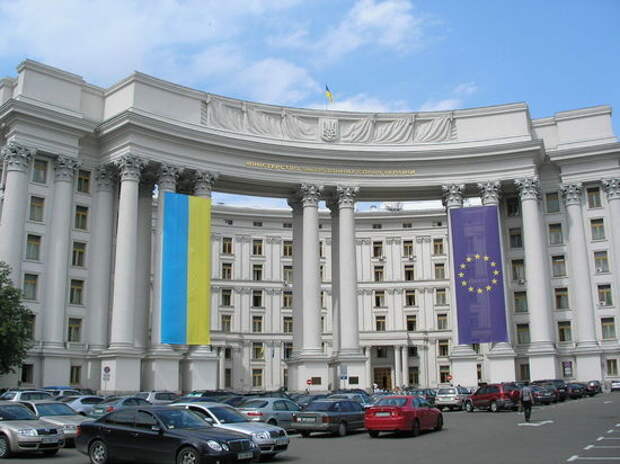Украина запротестовала против венгерского министра по развитию Закарпатья