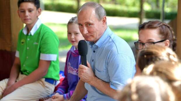 Соцсети бурлят: приезд Путина в Крым вызвал «бешенство» у патриотов Украины