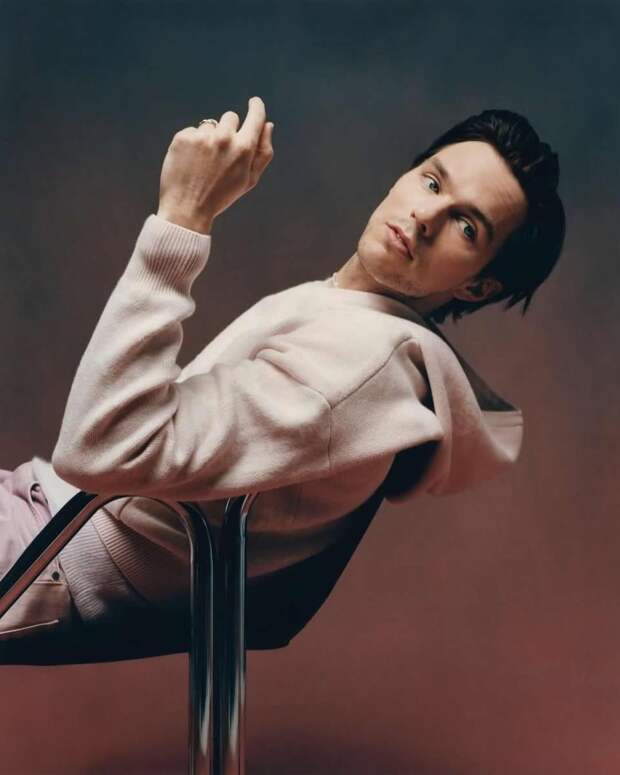 Рождение звезды: Николас Холт отмечает 35-летие Рождение звезды: Николас Холт отмечает 35-летие