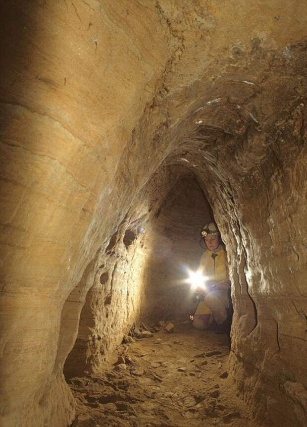 Туннели каменного века.