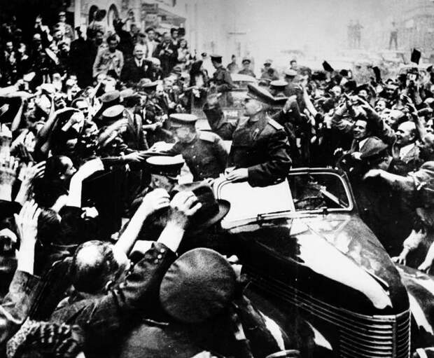 Война с историей. В Праге намереваются перенести памятник маршалу Коневу