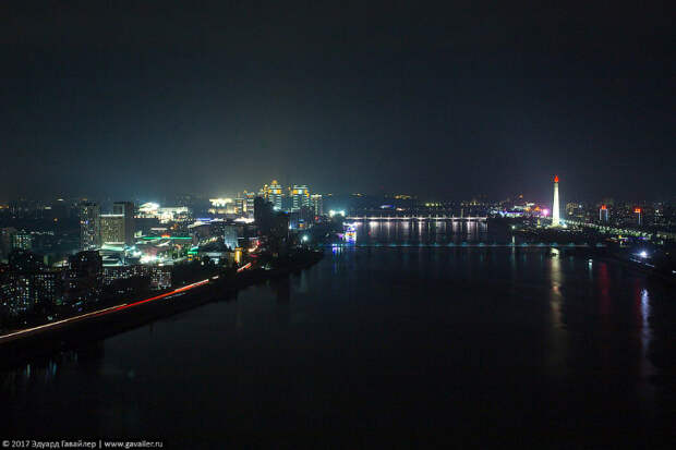 Ночные панорамы Пхеньяна