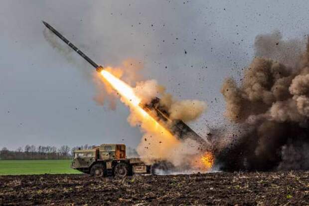 Артиллерией группировки «Отважные» уничтожены позиции польских наёмников (ВИДЕО) | Русская весна