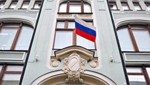 Фасад здания Центральной избирательной комиссии (ЦИК) России. Архивное фото