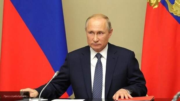 Путин выразил соболезнования президенту Ливана в связи со взрывом в Бейруте