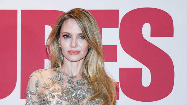 Анджелина Джоли подогрела слухи о новом романе