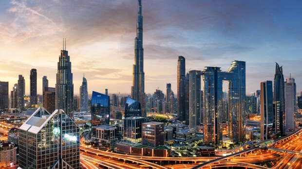 Из ОАЭ не могут улететь почти 2000 российских туристов