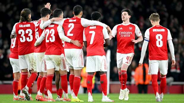 «Арсенал» и «Ливерпуль» объявили стартовые составы