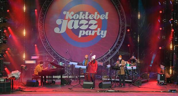 Киселев не исключил возрождения акций нудистов на «Koktebel Jazz Party»