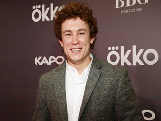 Никита Кологривый извинился перед поклонниками после дебоша в баре