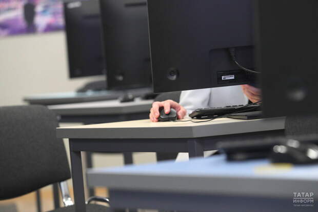 Юрист Бакаев: законодательство РФ не предусматривает запрета на подработку у конкурентов