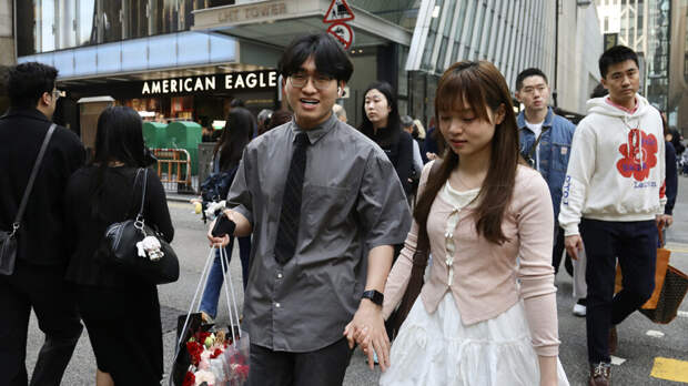 «Самое важное — это работа»: почему Китай накрыла «эпидемия одиночества»