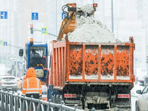 Свыше 500 снегоуборочных машин в Тюменской области подготовлены к снегопаду