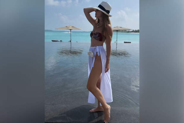 Певица Наталья Подольская опубликовала фото в бикини