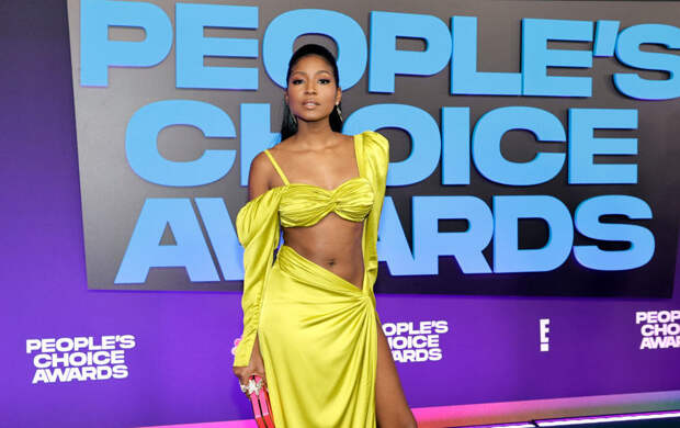 People's Choice Awards: самые яркие образы звезд на ковровой дорожке