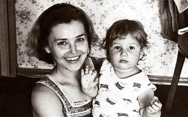 Жанна Прохоренко с дочерью Катей
