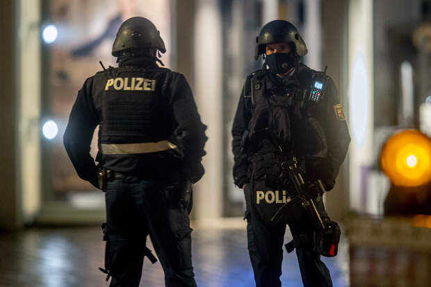 Полиция: в связи с инцидентом в Лейпциге ведется расследование против 6 человек