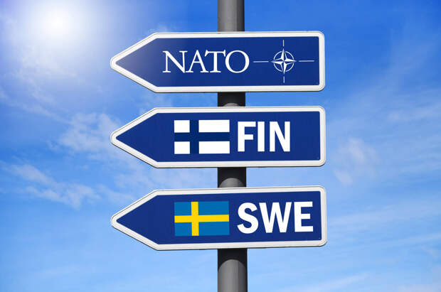 «Пиар-акция США»: как развивается ситуация вокруг вступления Финляндии и Швеции в НАТО