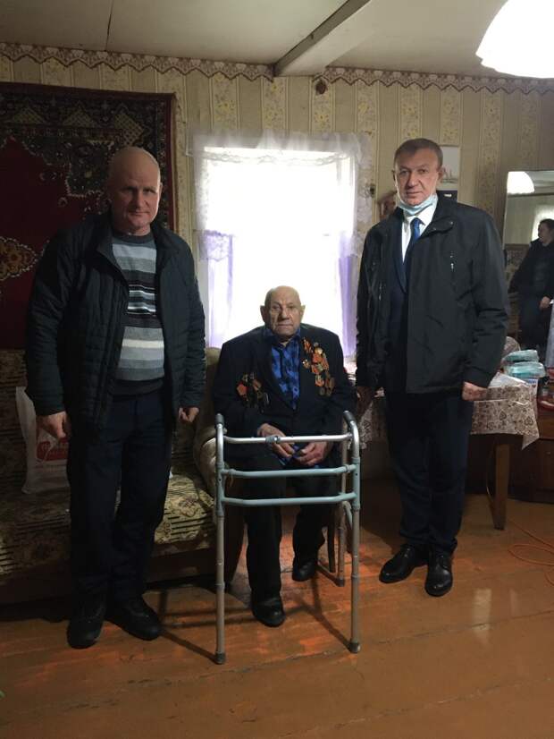 Ветерана из Ржевского района поблагодарили за мирное небо над головой