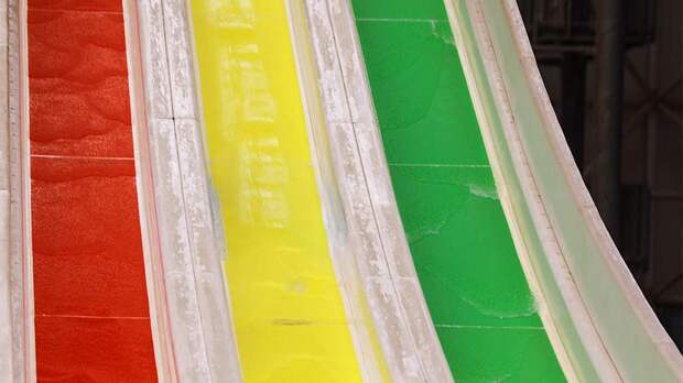 Мать пострадавшего от разрыва печени в аквапарке ребенка рассказала о его состоянии