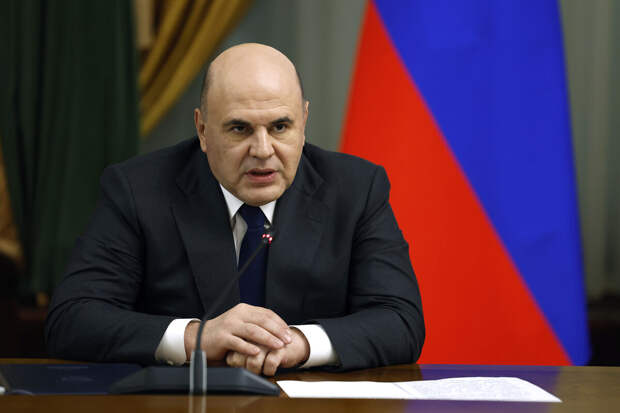 Мишустин исключил из Совета кино Сокурова и Тодоровского