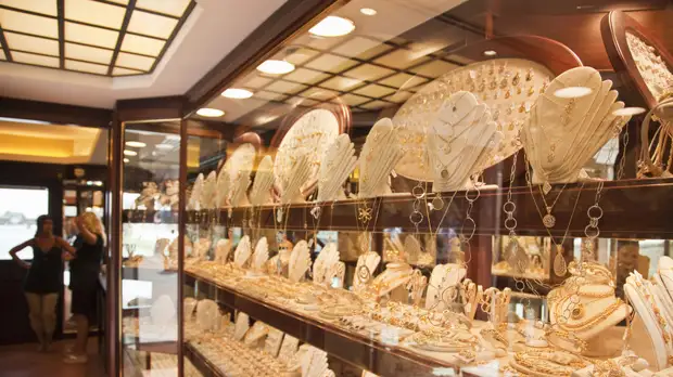 Эксперт Савенков высказался о ситуации с ювелирными украшениями