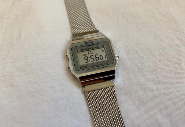 Самые тонкие электронные часы от Casio, всего 6 миллиметров! Обзор модели A700WEM