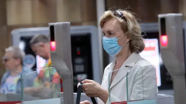 В Москве рассказали о попытках школьников и пенсионеров пройти в метро