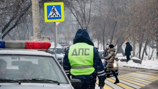 Когда водитель обязан ждать пешехода на «зебре» и когда можно ехать