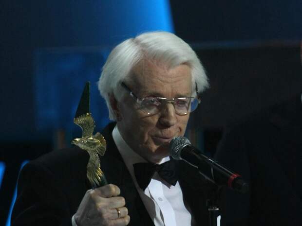 Внучка Олега Стриженова не может прийти в себя: «Пережила тяжелый день: похороны дедушки, сын в реанимации»