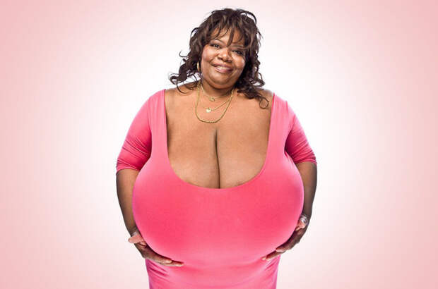 Американка стала миллионершей благодаря гигантской груди весом 59 килограмм грудь, миллионерша