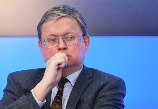 Россиянам ограничат снятие наличных - Делягин