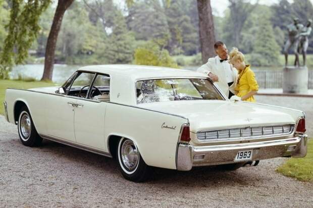 Lincoln Continental 1961-1969: один из самых красивых автомобилей в мире