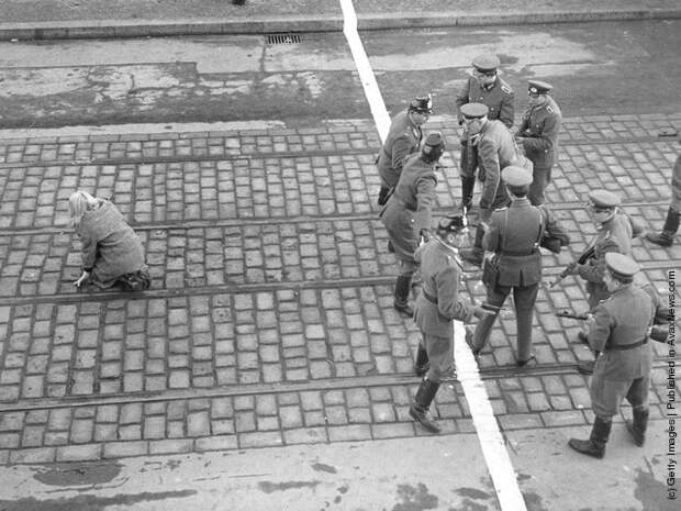 The Berlin Wall from 1950&apos;s-60&apos;s (13).jpeg