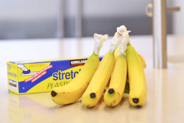 Сохранить свежесть бананов.