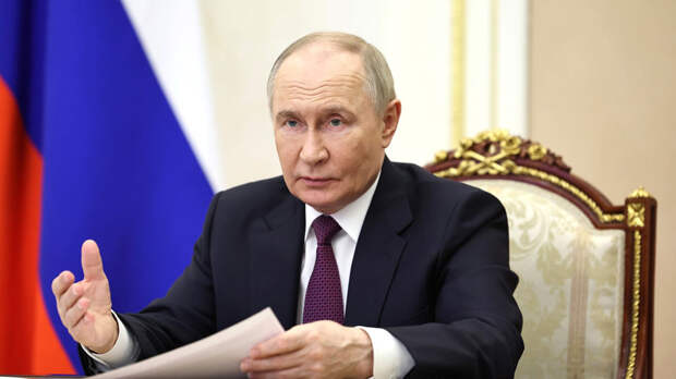 «Мы можем рассчитывать?» Путин задал вопрос главе Минсельхоза о стабилизации цен на продукты